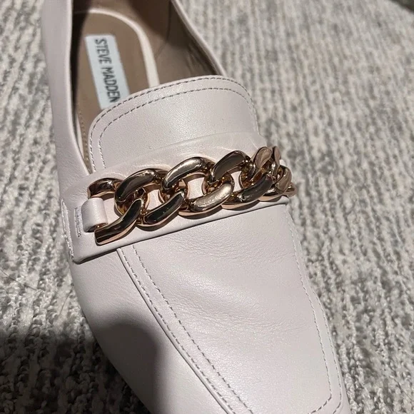 Steve Madden White Gold Chained Loafer - Picture 2 of 3